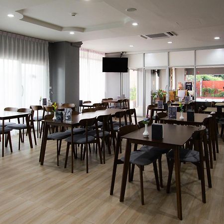Valhalla Pattaya Hotel Джомтиен Бийч Екстериор снимка