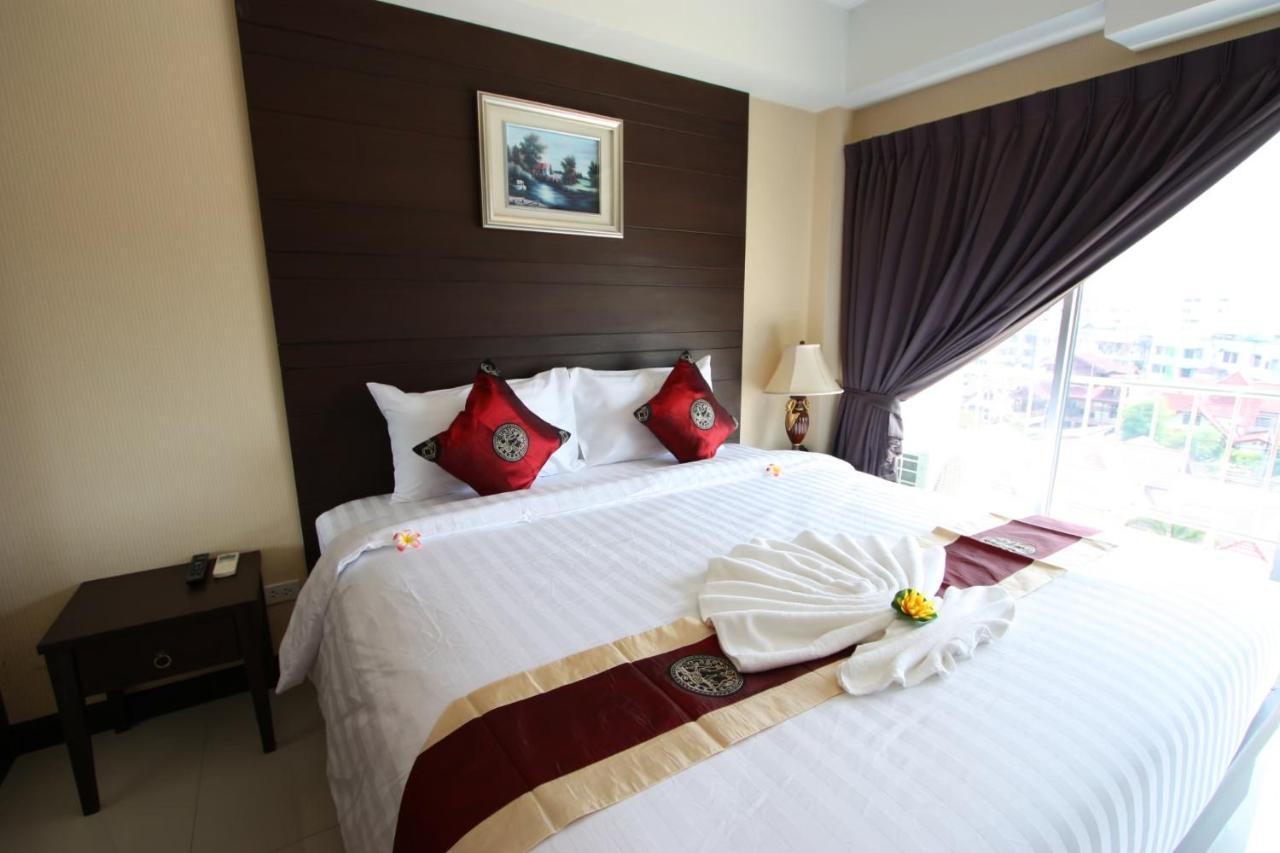 Valhalla Pattaya Hotel Джомтиен Бийч Екстериор снимка