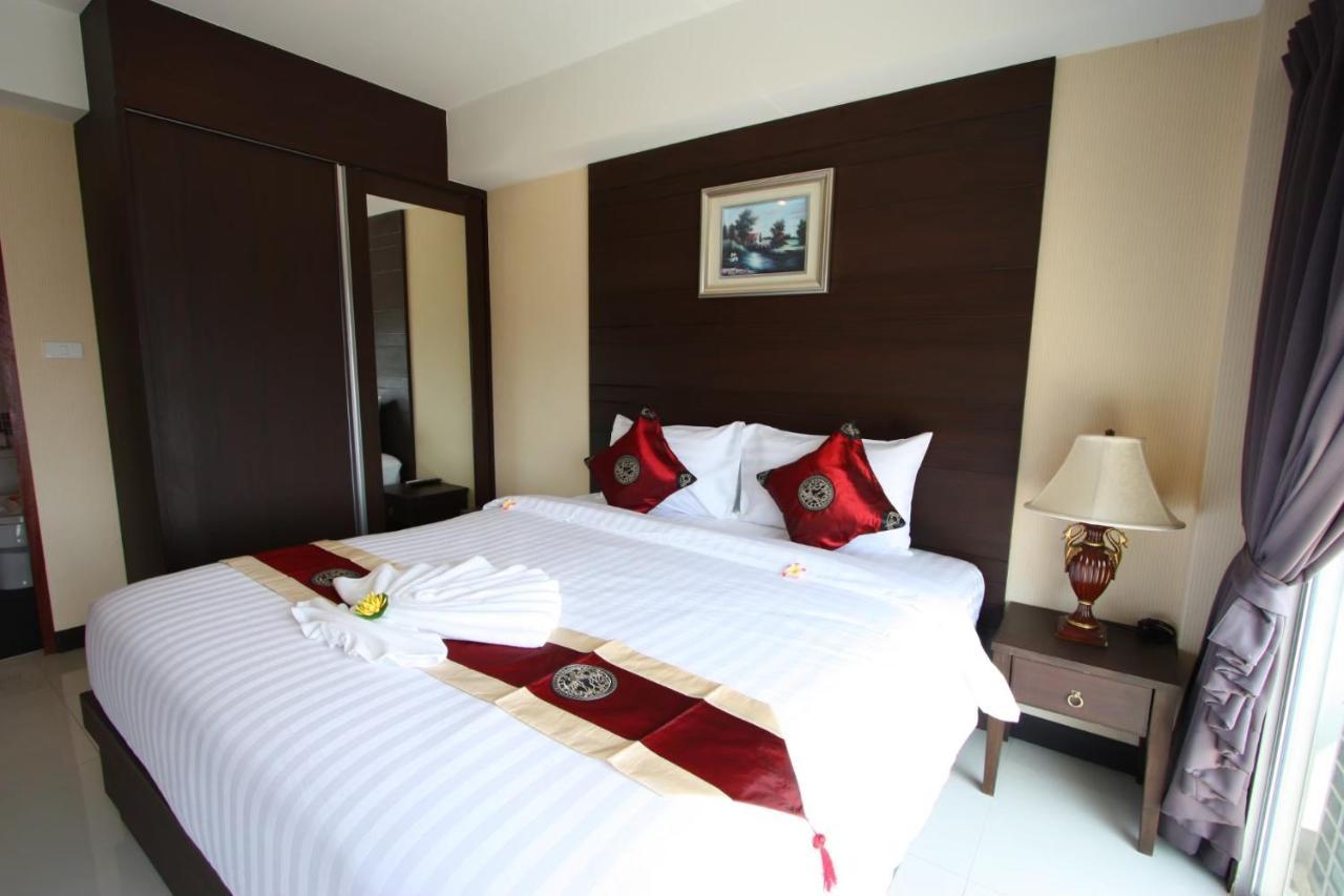 Valhalla Pattaya Hotel Джомтиен Бийч Екстериор снимка