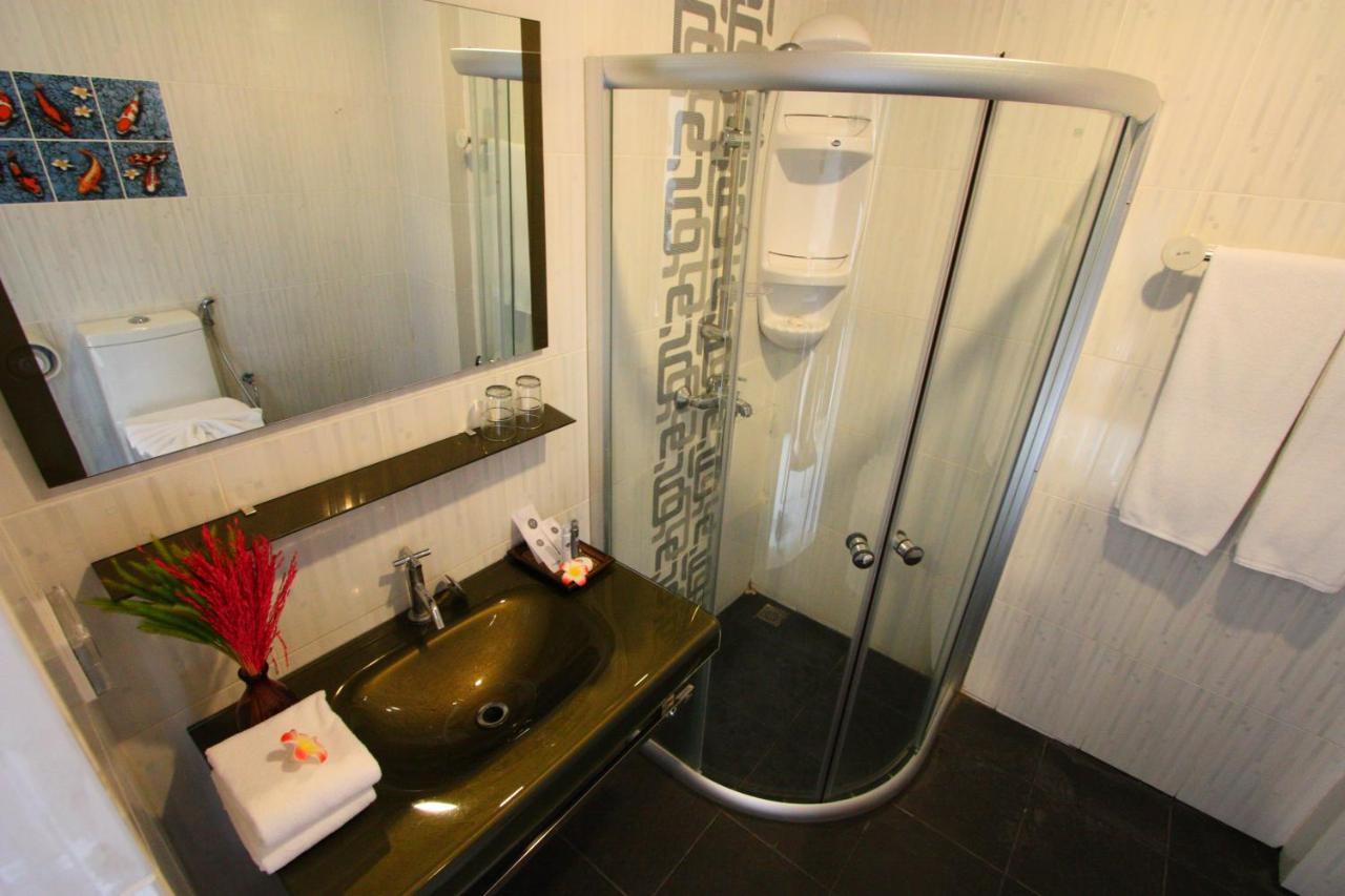 Valhalla Pattaya Hotel Джомтиен Бийч Екстериор снимка